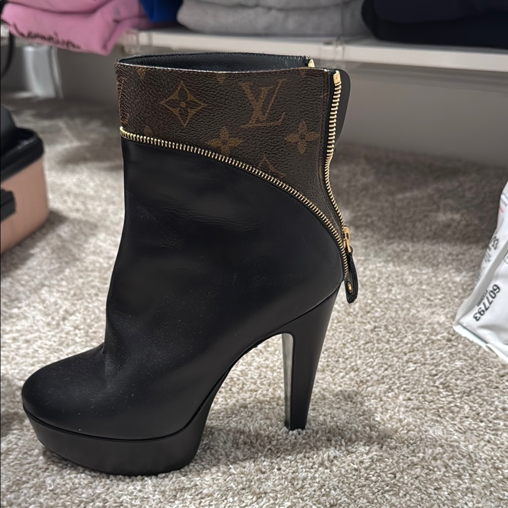 Louis Vuitton Black and Brown Heeled Boots with Monogram Detail